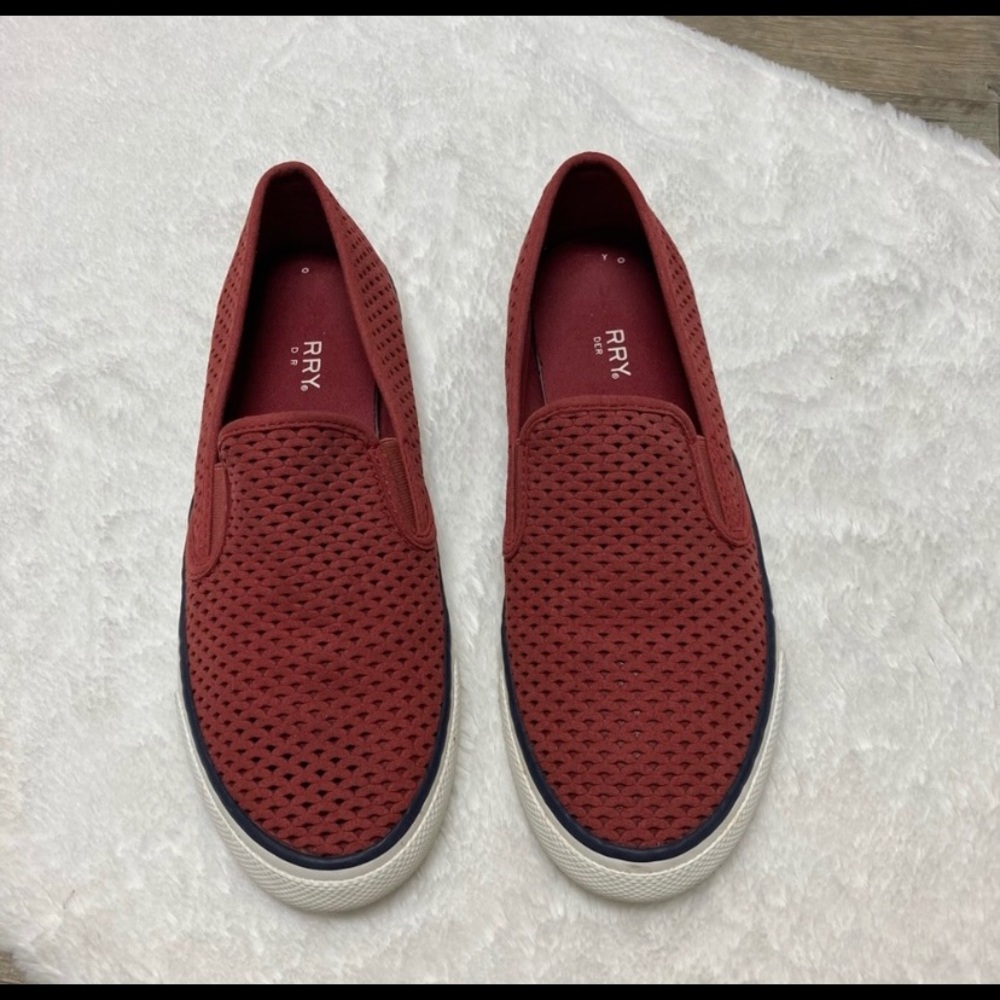 Women’s Sperry Slid On Red Suede Shoes Memory Foam Size 9